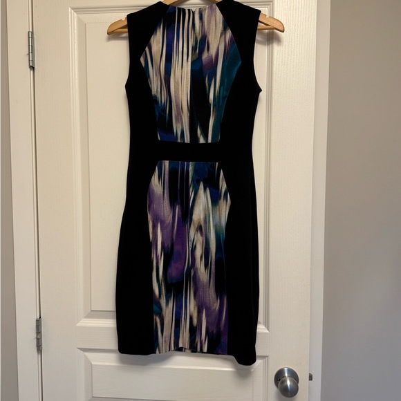 Calvin Klein Dress - Size 2 - Picture 2 of 2